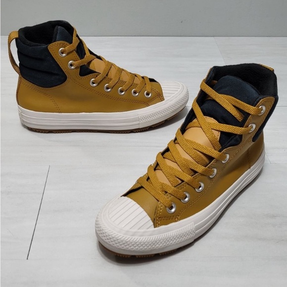Converse Other - Converse Chuck Taylor All Star Berkshire Water Repellent Sneaker Boot